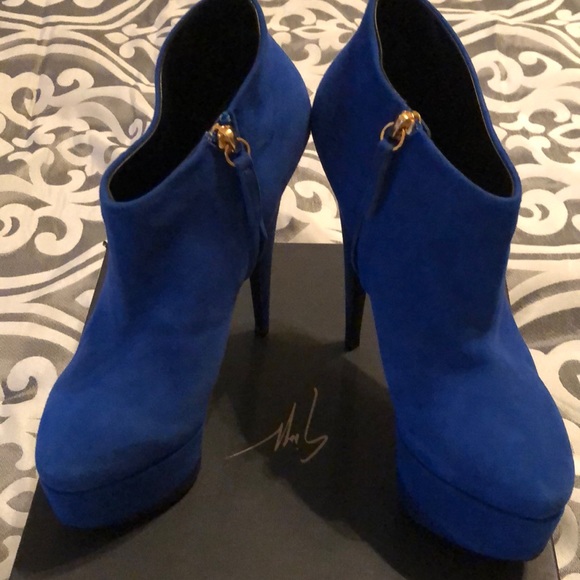 Giuseppe Zanotti Shoes - Giuseppe Zanotti Blue platform bootie Size 37.5